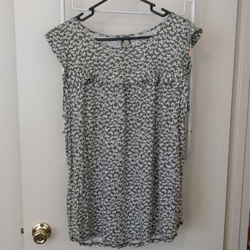 Loft light green floral top